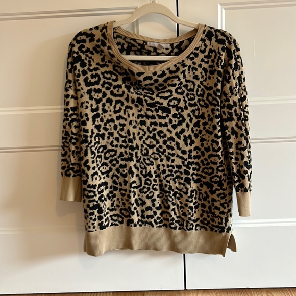 Banana Republic leopard print sweater - Picture 1 of 4